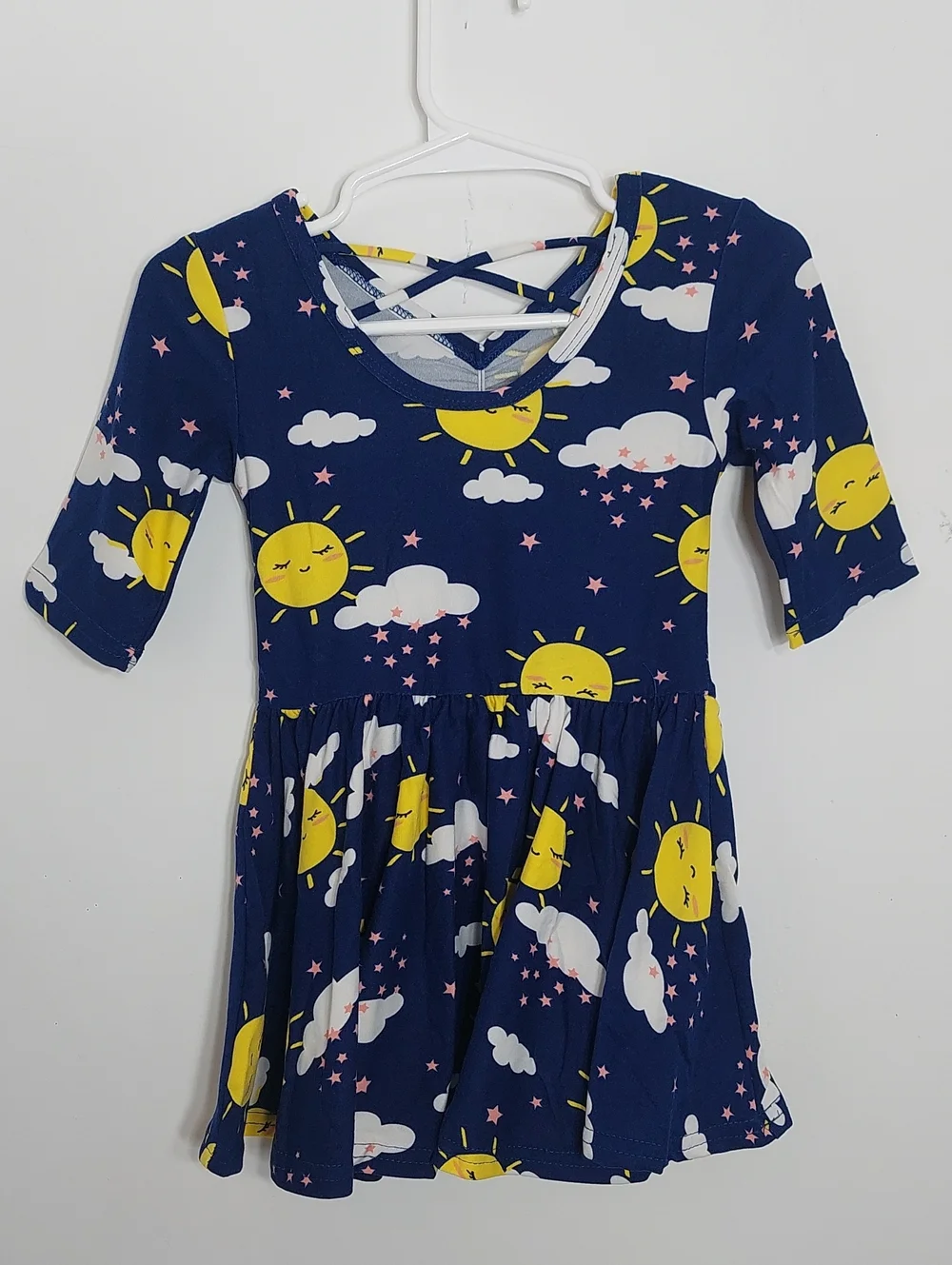 Dot Dot Smile brand new